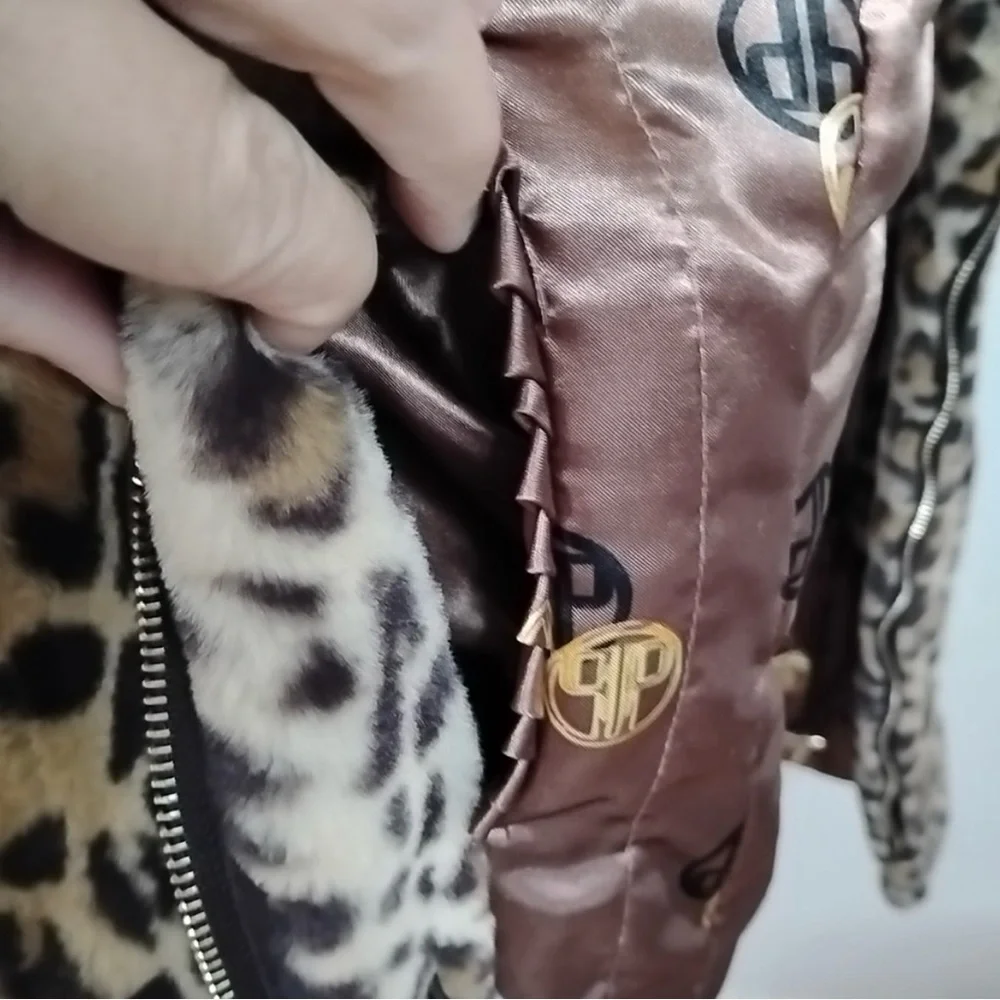 Dennis Basso Animal Print Teddy Jacket - Picture 10 of 13